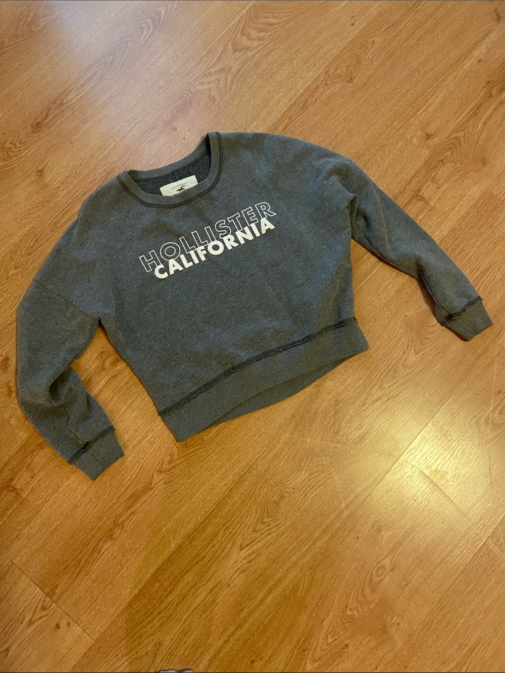 Hollister Heather Gray California Logo Pullover